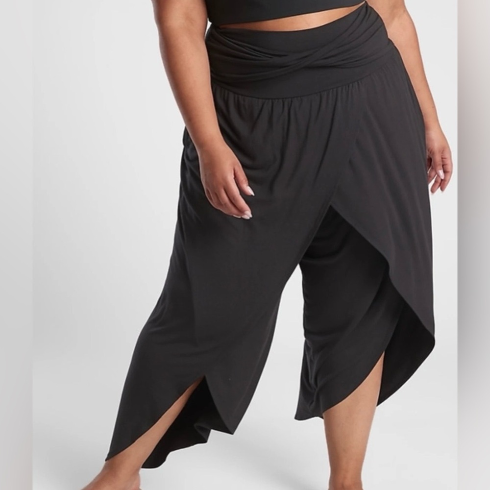 Athleta Black Wide-Leg Draped Wrap Pants - Size L